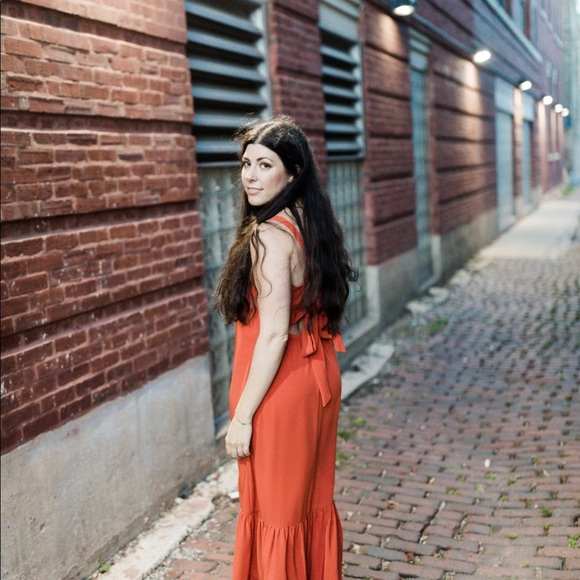 Meet Your Posher @beechybuzz - Picture 8 of 14